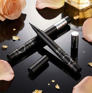 Bob Showy Smooth Eyeliner Waterproof