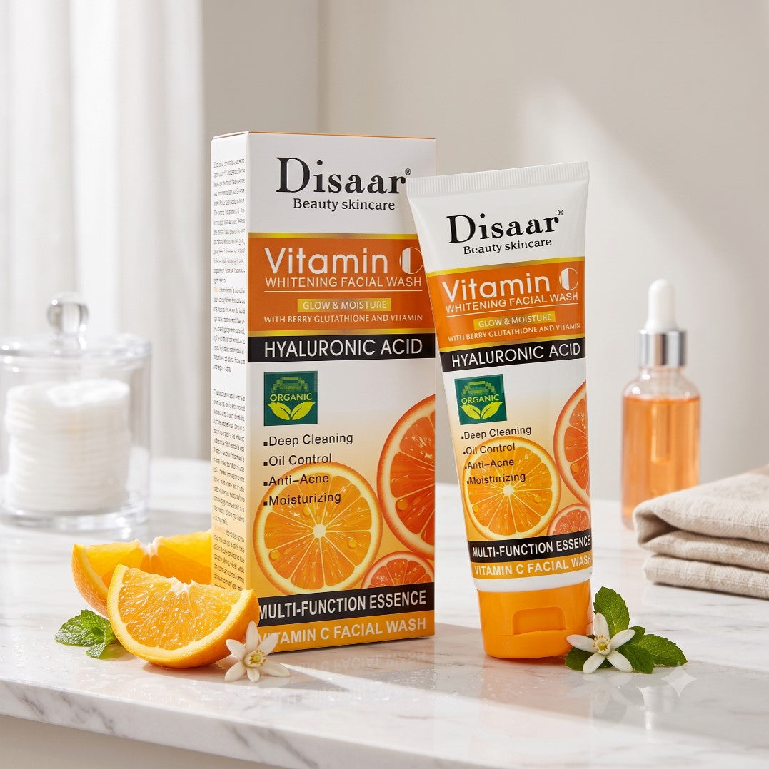 Disaar Vitamin C Whitening Facial Wash with Hyaluronic Acid 100ml (Large)