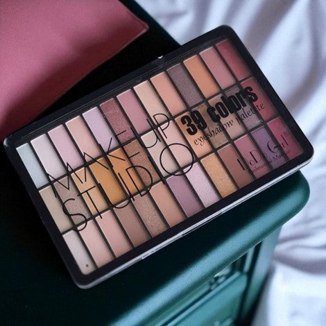 GEGE Moon Makeup Studio Eyeshadow Palette 39 Colors