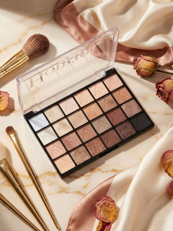 Seven Cool Hearted Eye Palette 24 Colors