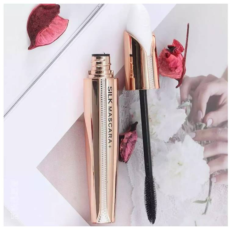 Bob Silk 3D Curling and Lengthening Mascara