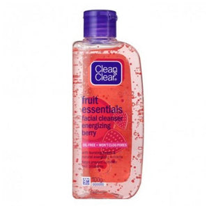 Clean and Clear Fruit Essentials Energizing Berry Facial Cleanser 100ml
